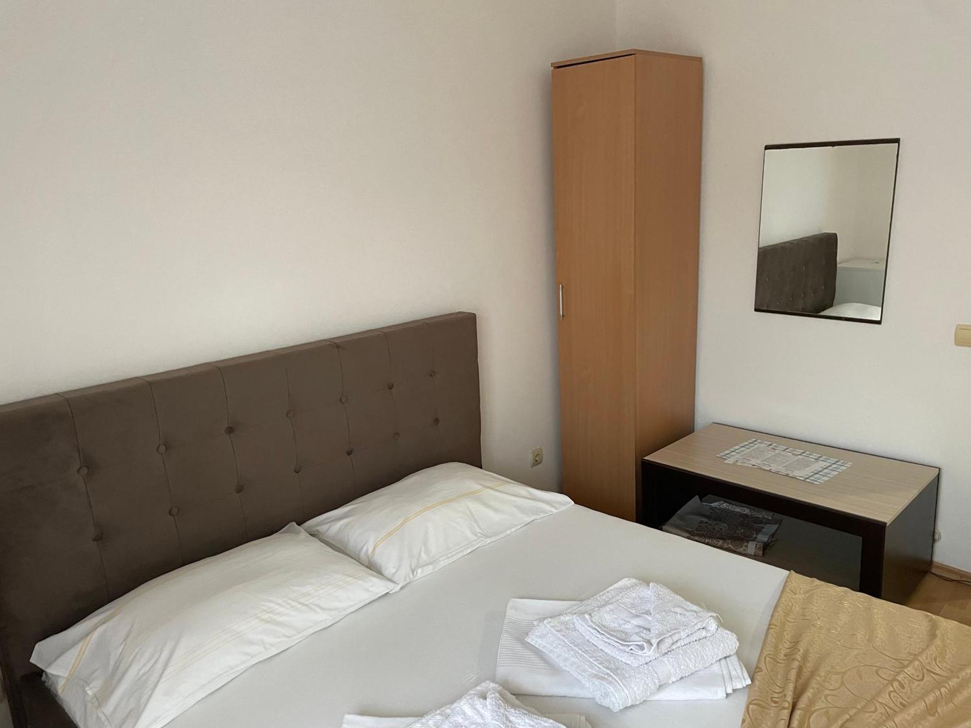 Molla Apartments 乌尔齐尼 外观 照片